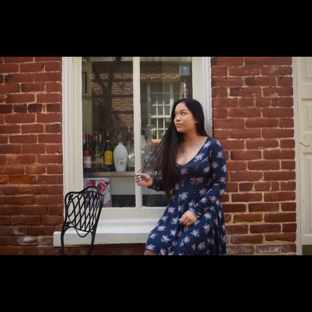 Forever 21 blue flower print dress!